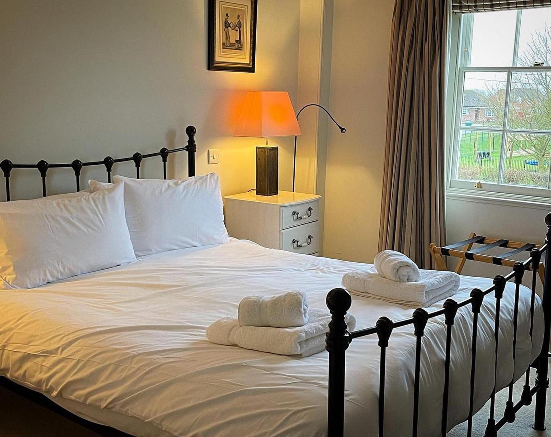 The Bedingfeld Arms Hotel Oxborough Екстериор снимка