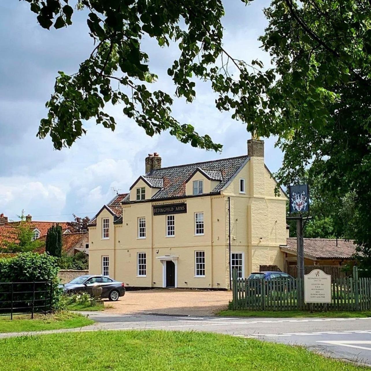 The Bedingfeld Arms Hotel Oxborough Екстериор снимка