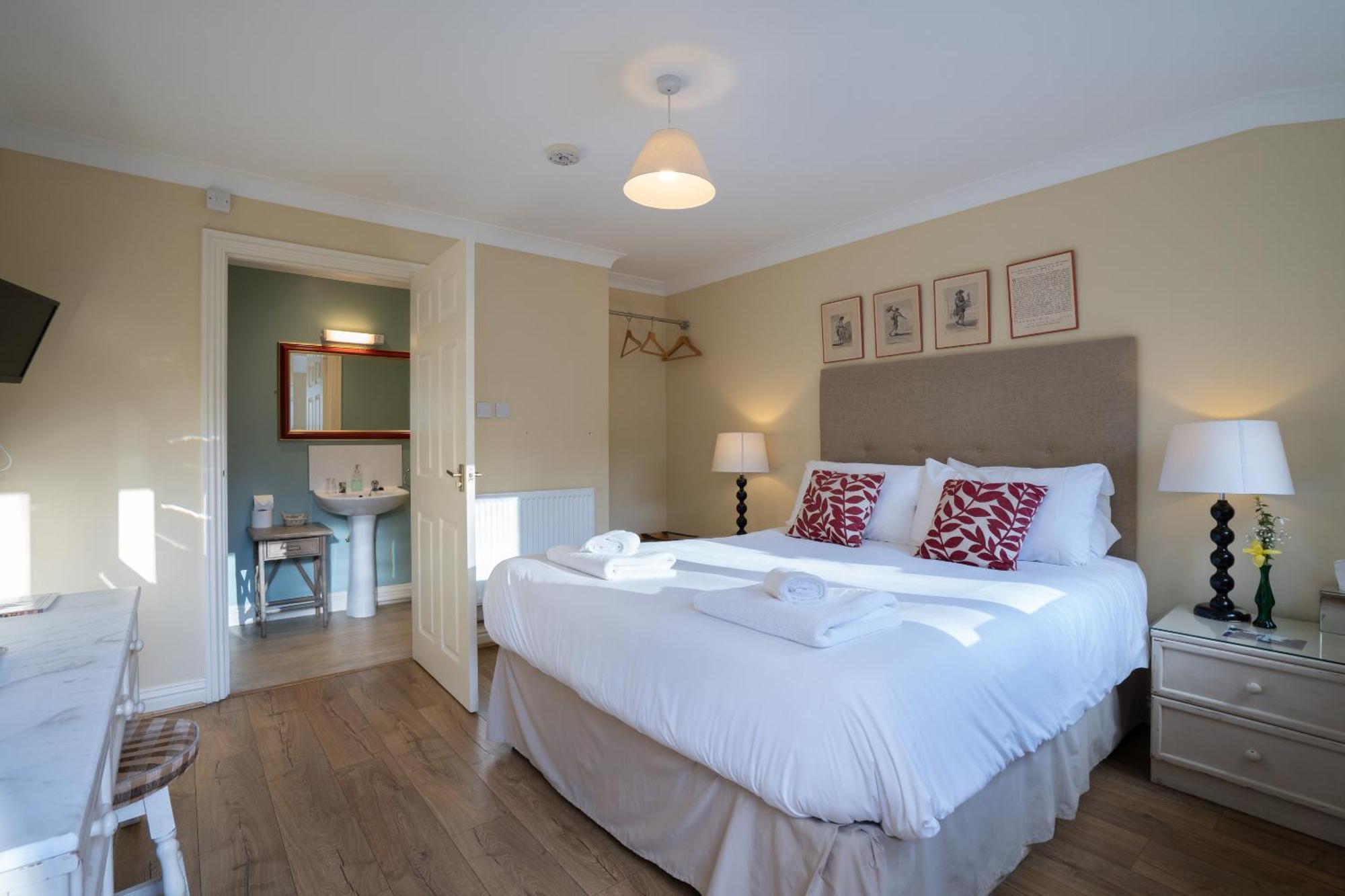 The Bedingfeld Arms Hotel Oxborough Стая снимка